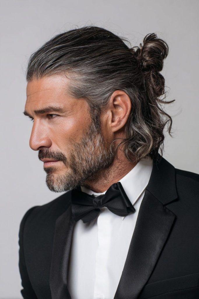 Chignons et coiffures événementielles de qualité au salon