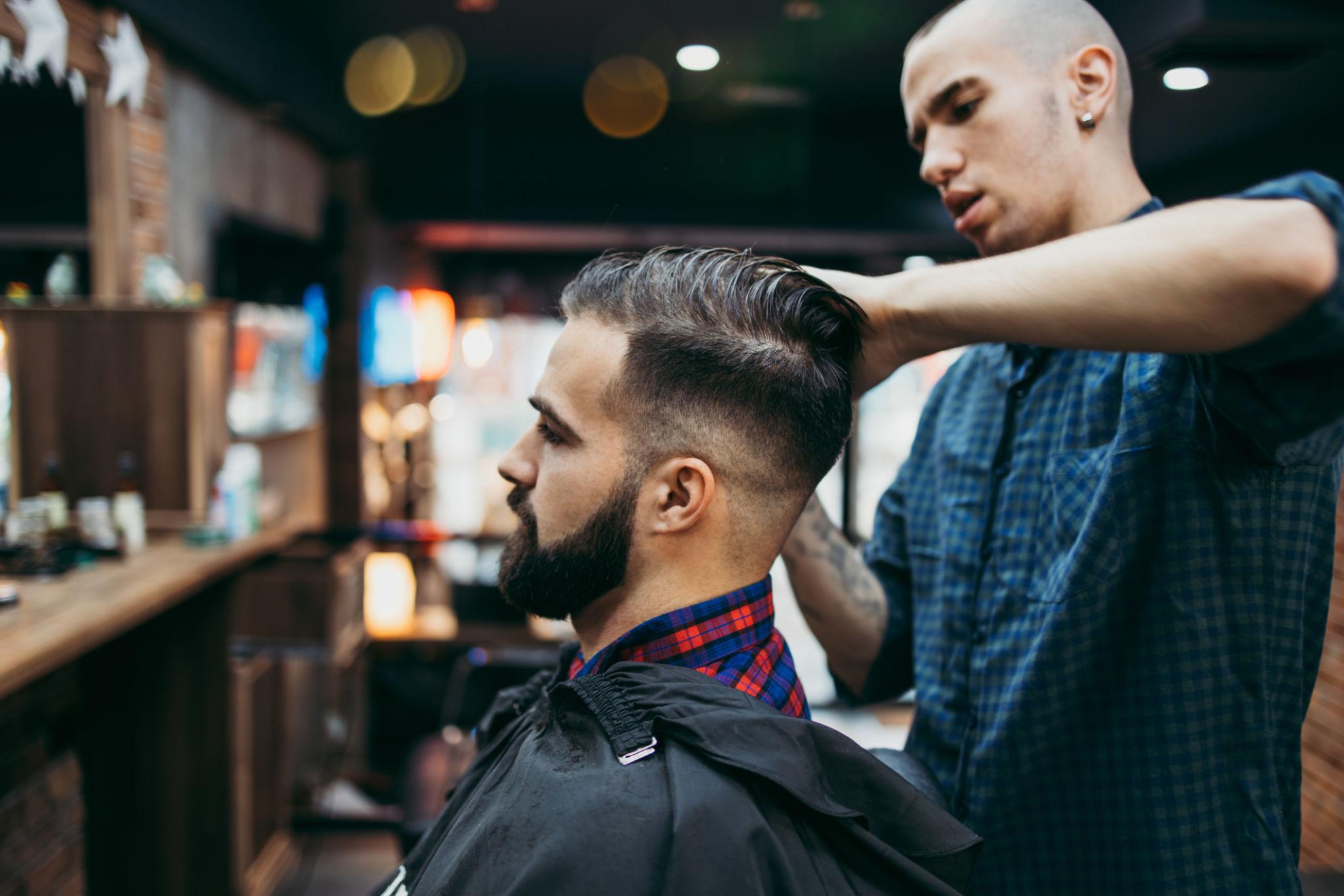 Coupe de cheveux moderne
